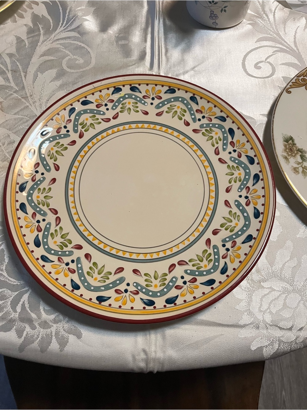 Multicolor Decorative Dinner Plate - Floral Motif Bobby flay dinner plate sevile